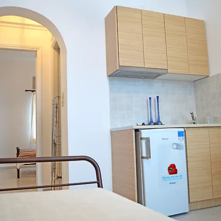 1 Hotel 2*